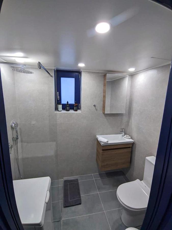 Oros Eros Apartment Хидра Екстериор снимка